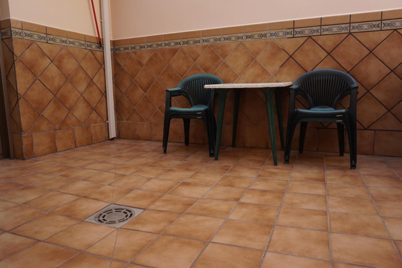 Hostal Ana Alhama de Granada Exterior foto